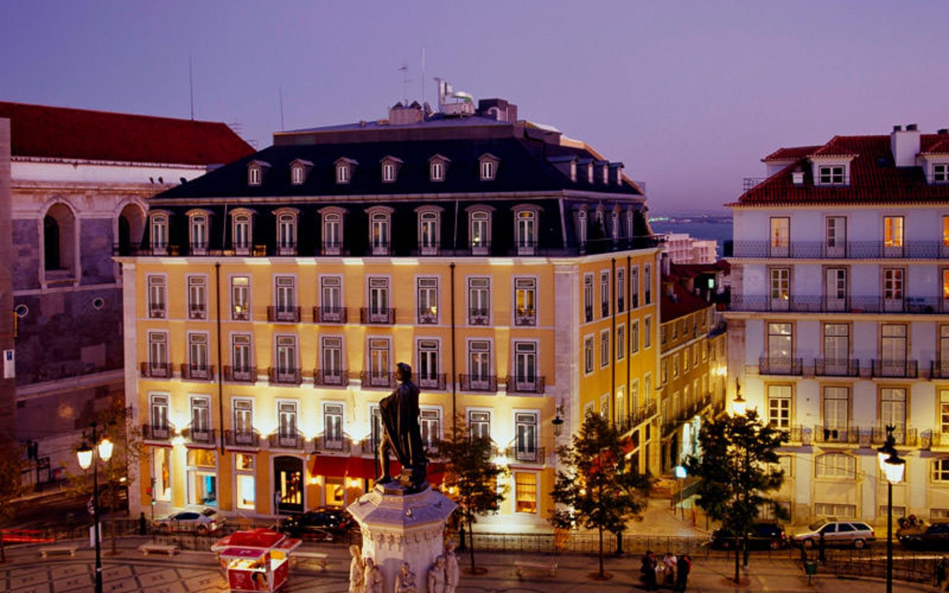 هتل باریو آلتو (Bairro Alto Hotel)
