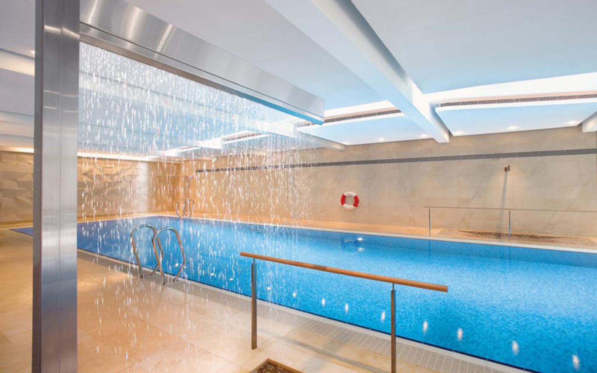 هتل د لندمارک ماندرین اورینتال هنگ کنگ (The Landmark Mandarin Oriental Hong Kong)