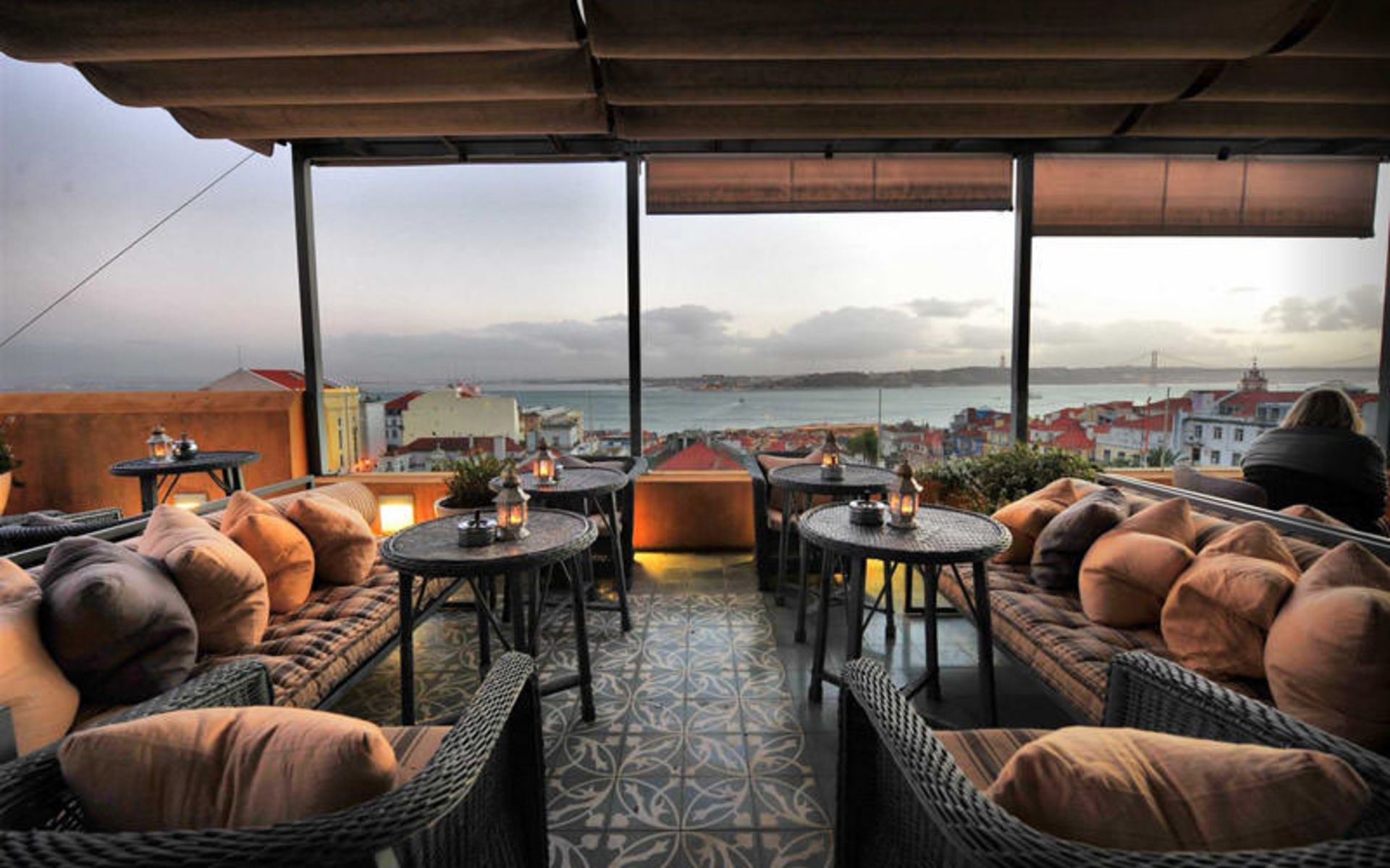 هتل باریو آلتو (Bairro Alto Hotel)