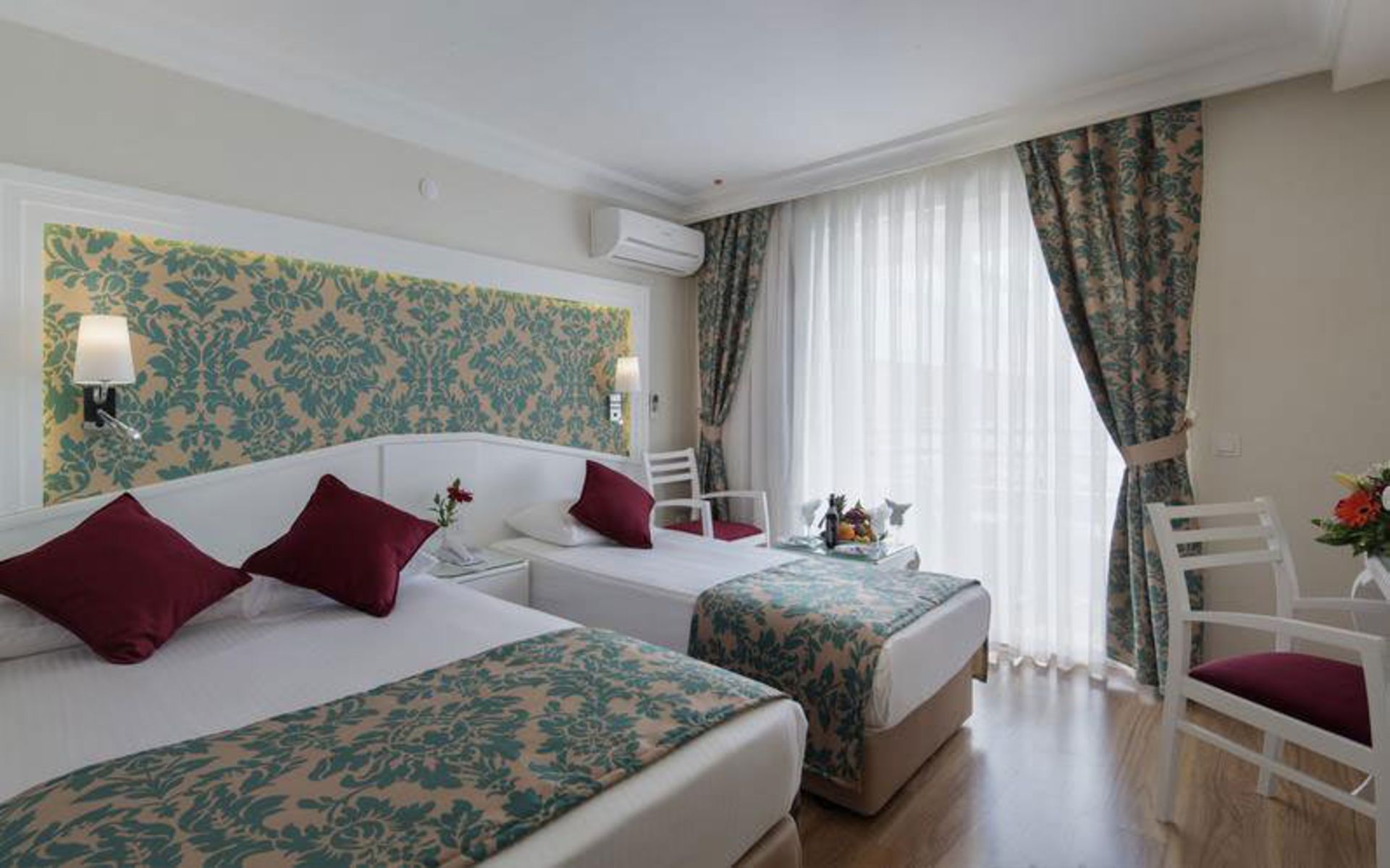 هتل آلایی کلئوپاترا (Alaiye Kleopatra Hotel)