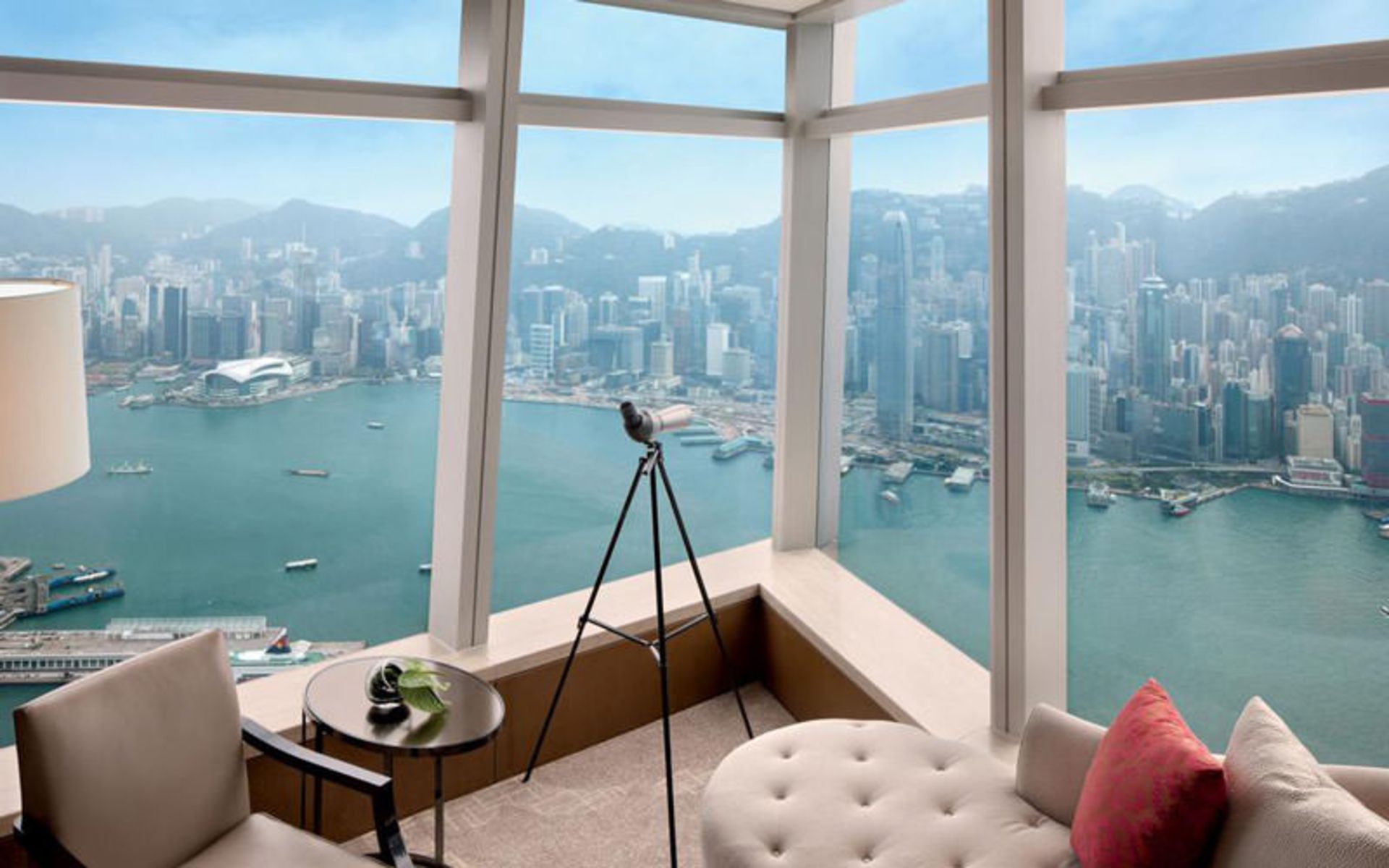 هتل د ریتز کارلتون هنگ کنگ (The Ritz-Carlton Hong Kong)