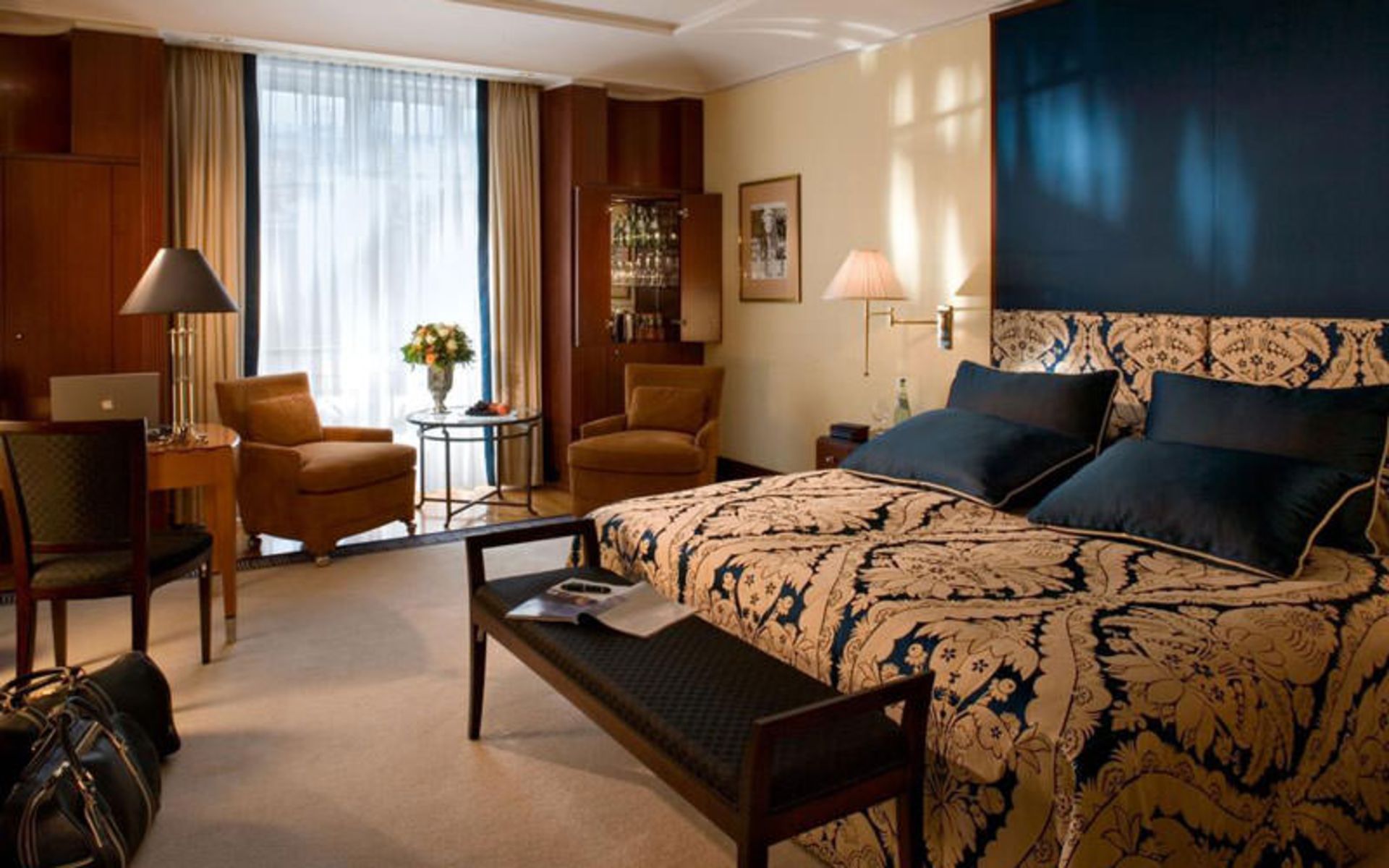 هتل آدلن کمپینسکی برلین (Hotel Adlon Kempinski Berlin)