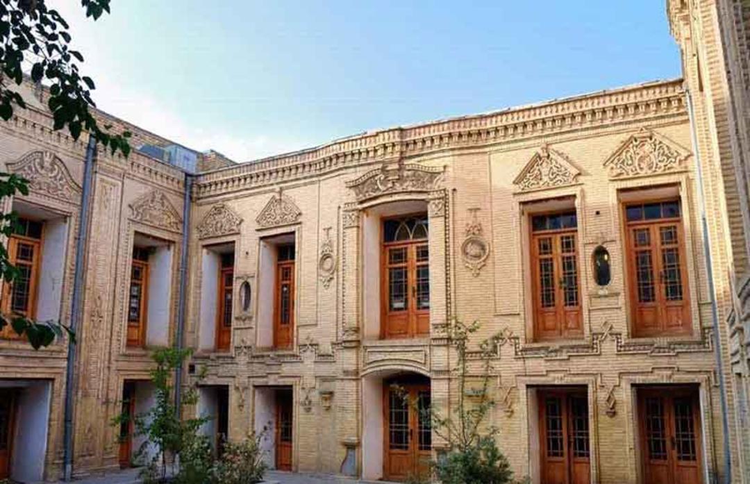  خانه حسن پور اراک