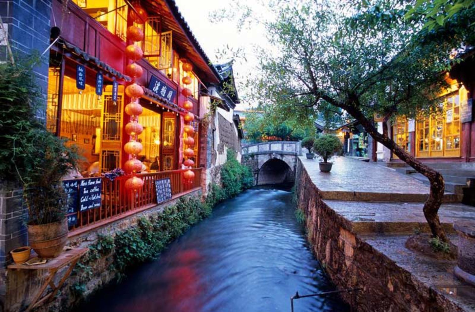 لیجیانگ (LIJIANG)