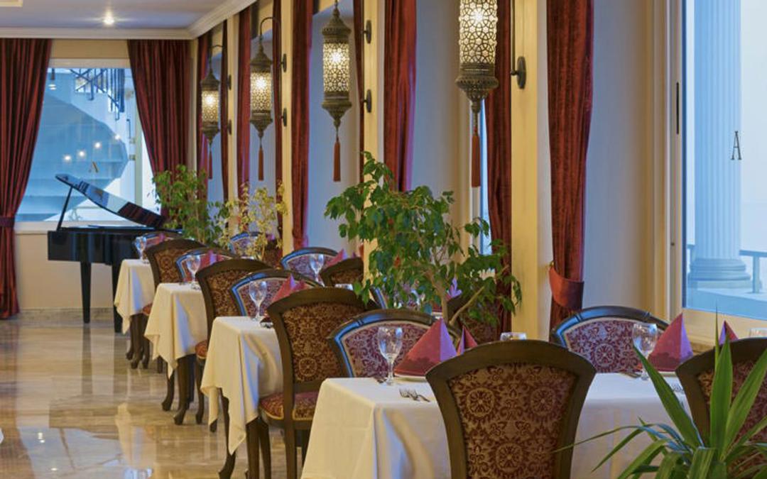 هتل آنتیک رومان پالاس- آل اینکلوسیو (Antique Roman Palace - All Inclusive)