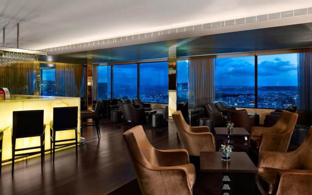 هتل شراتون لیسبو و اسپا (Sheraton Lisboa Hotel & Spa)