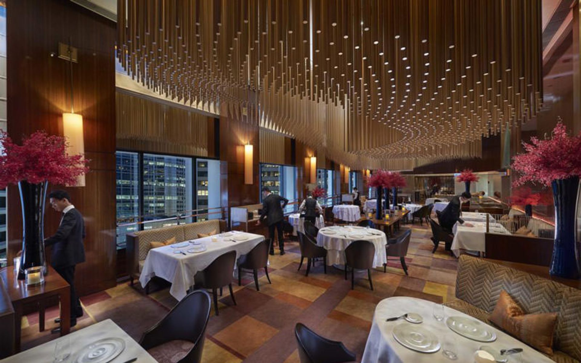 هتل د لندمارک ماندرین اورینتال هنگ کنگ (The Landmark Mandarin Oriental Hong Kong)