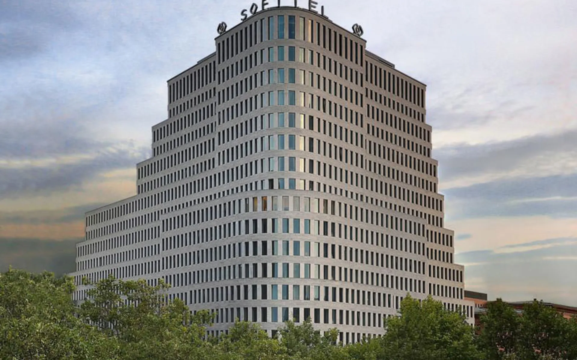 هتل سوفیتل برلین کورفوراستندام (Sofitel Berlin Kurfürstendamm)