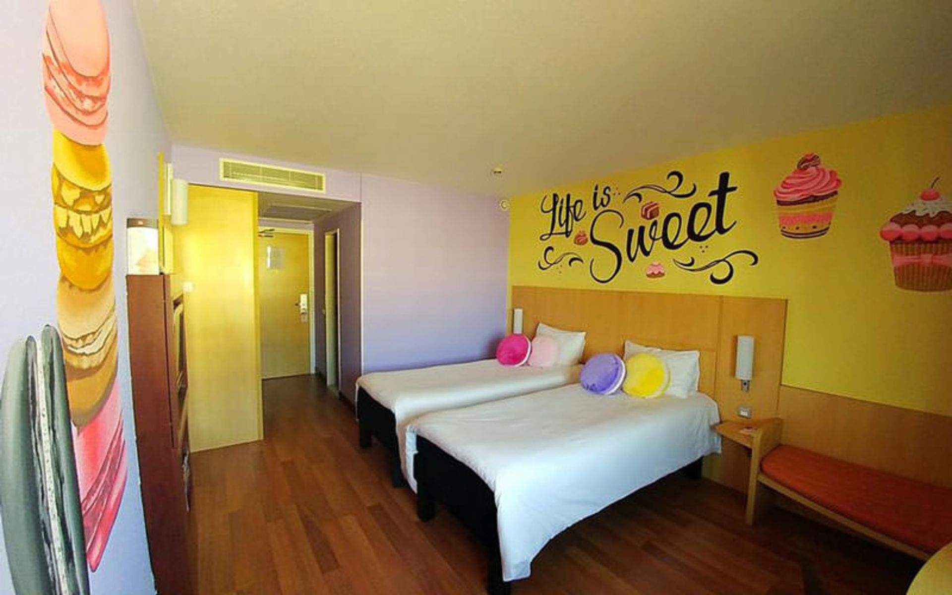 هتل ایبیس بوداپست هروس اسکور (Ibis Budapest Heroes Square)