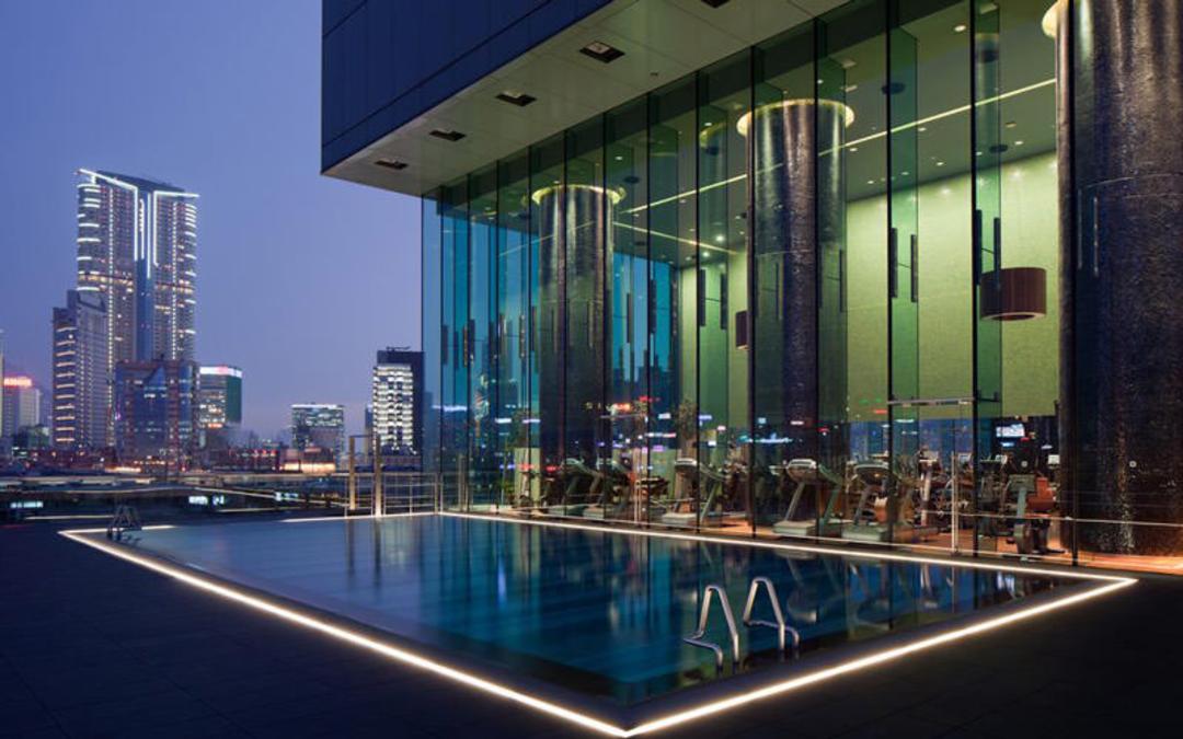 هتل آیکون (Hotel ICON)
