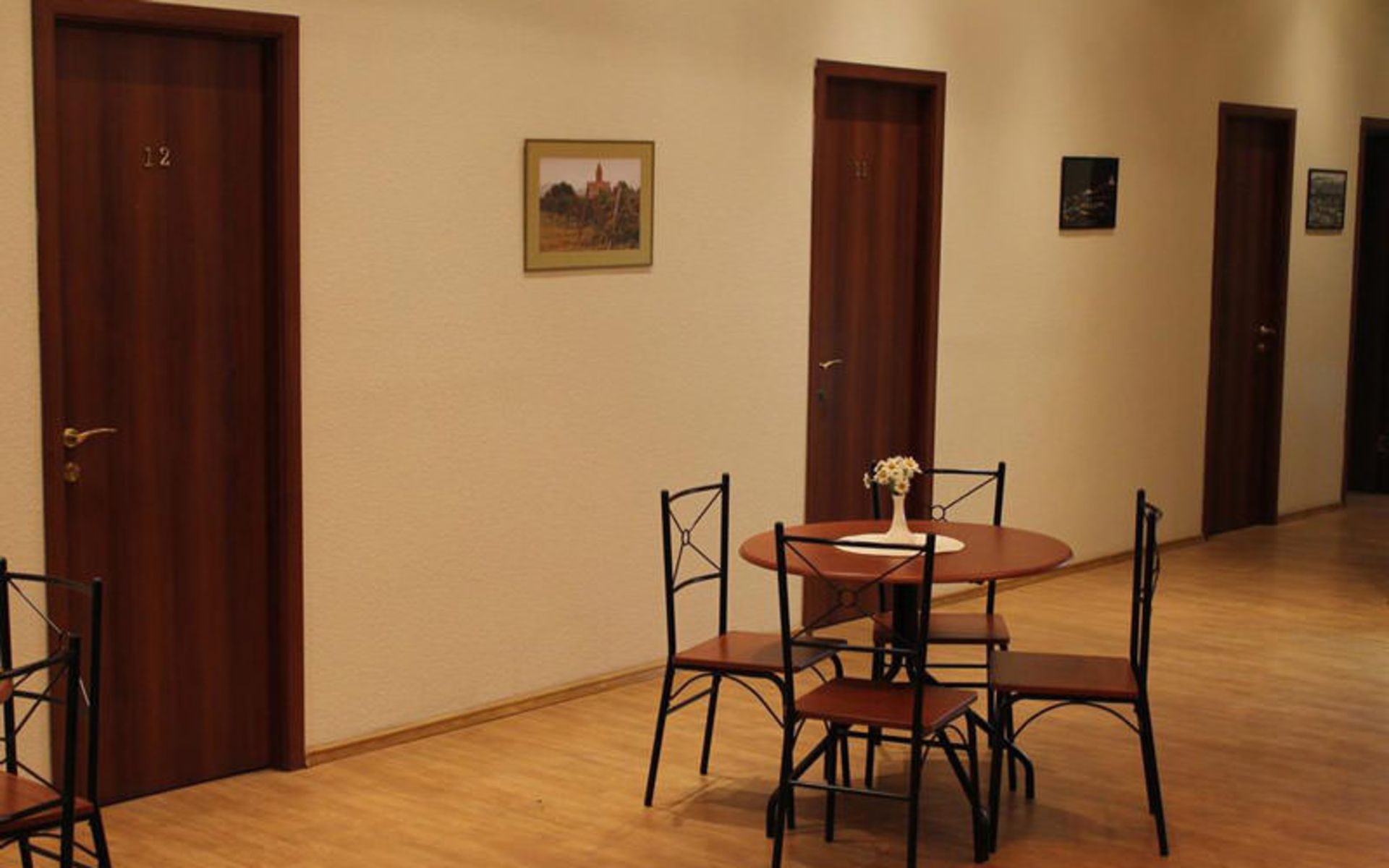 هتل الکساندریا (Aleksandria Hotel)