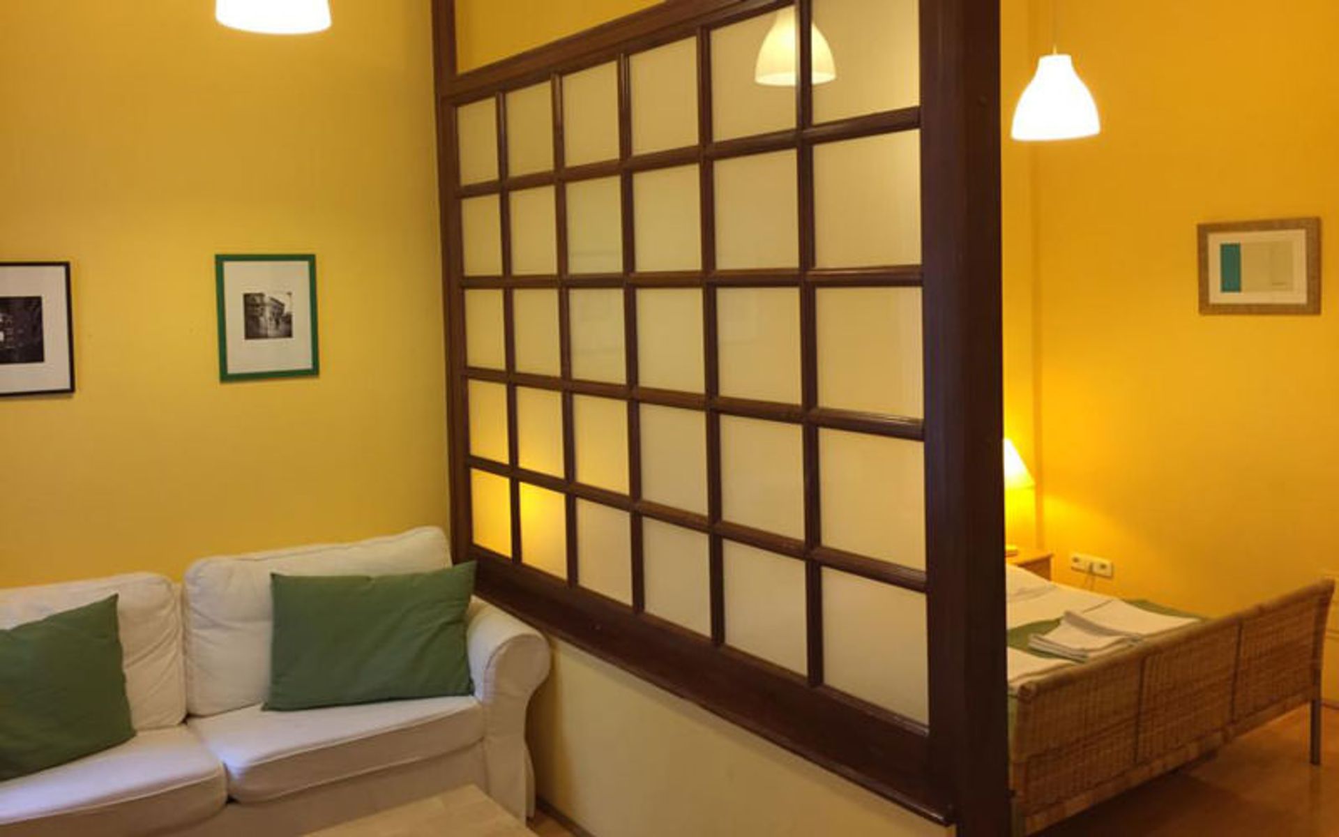 هتل کلاب آپارتمان اند روم (Club Apartments & Room)