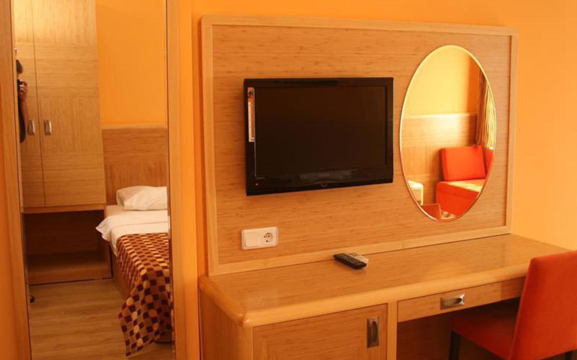 هتل سنزا هتل گرند سان‌تانا (Senza Hotels Grand Santana Hotel)