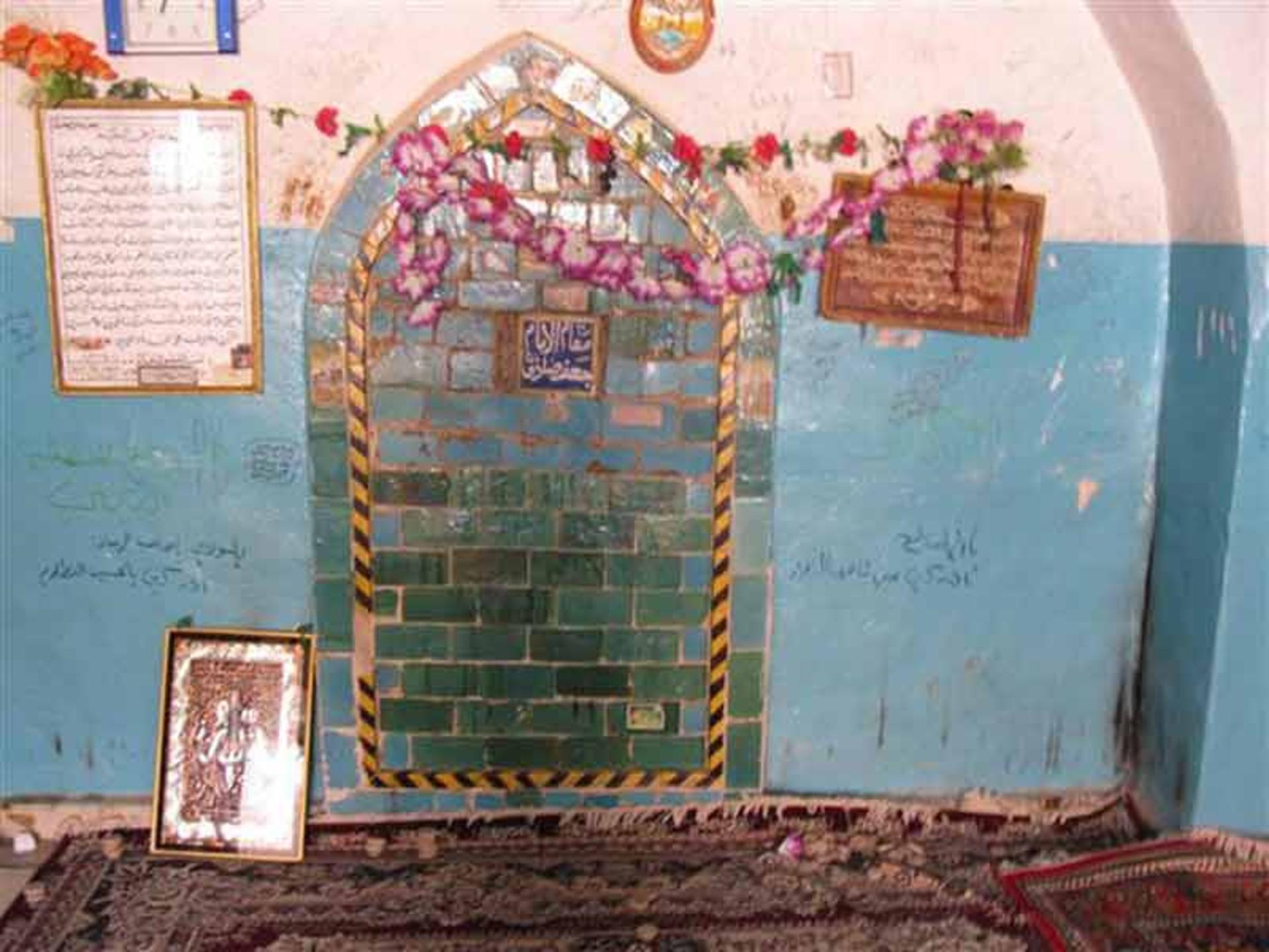 مقام امام صادق