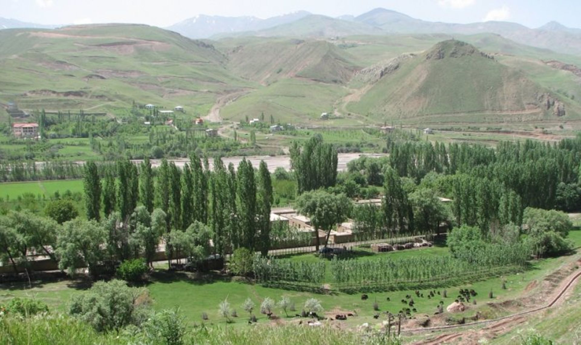 روستای ایستا