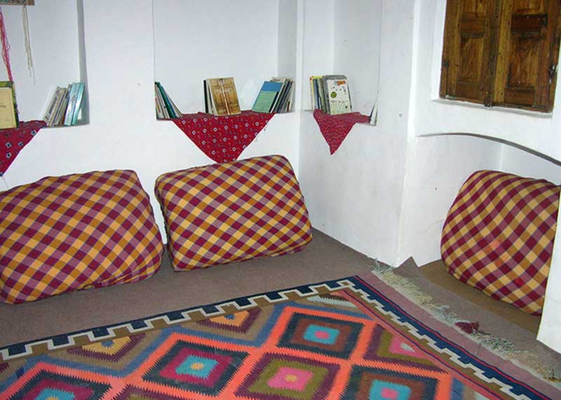 هتل خانه نقلی