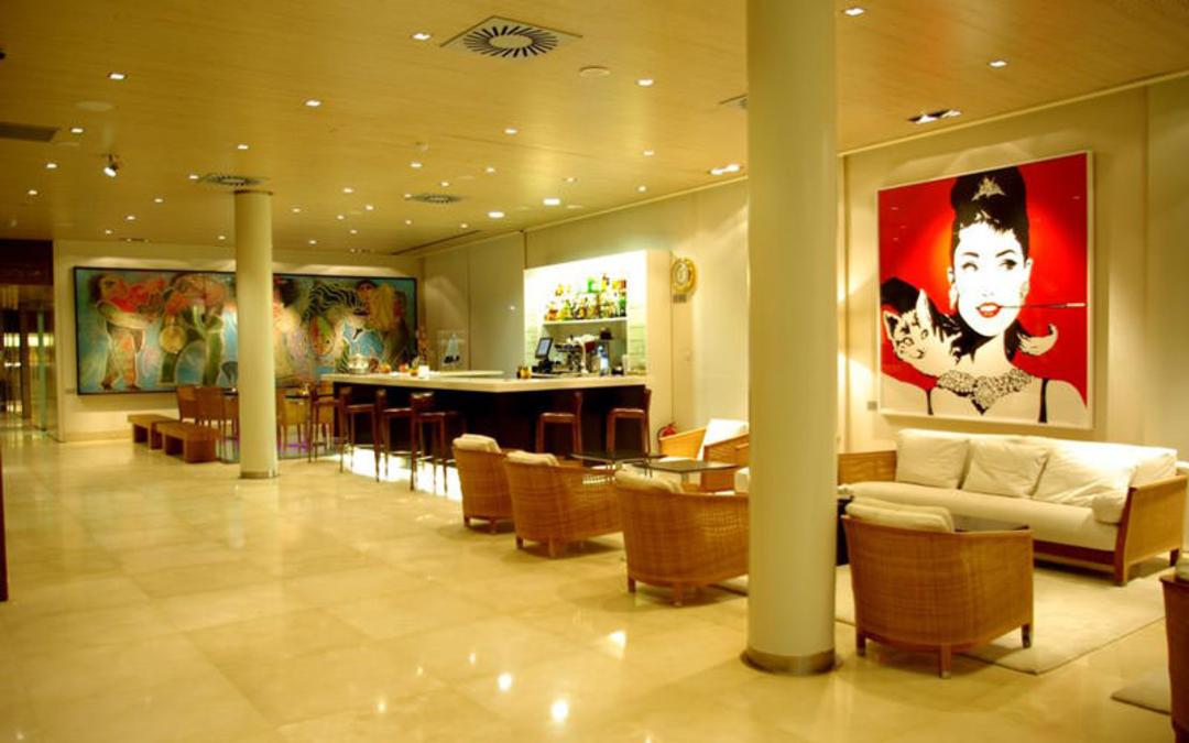 هتل نپتونو (Hotel Neptuno)