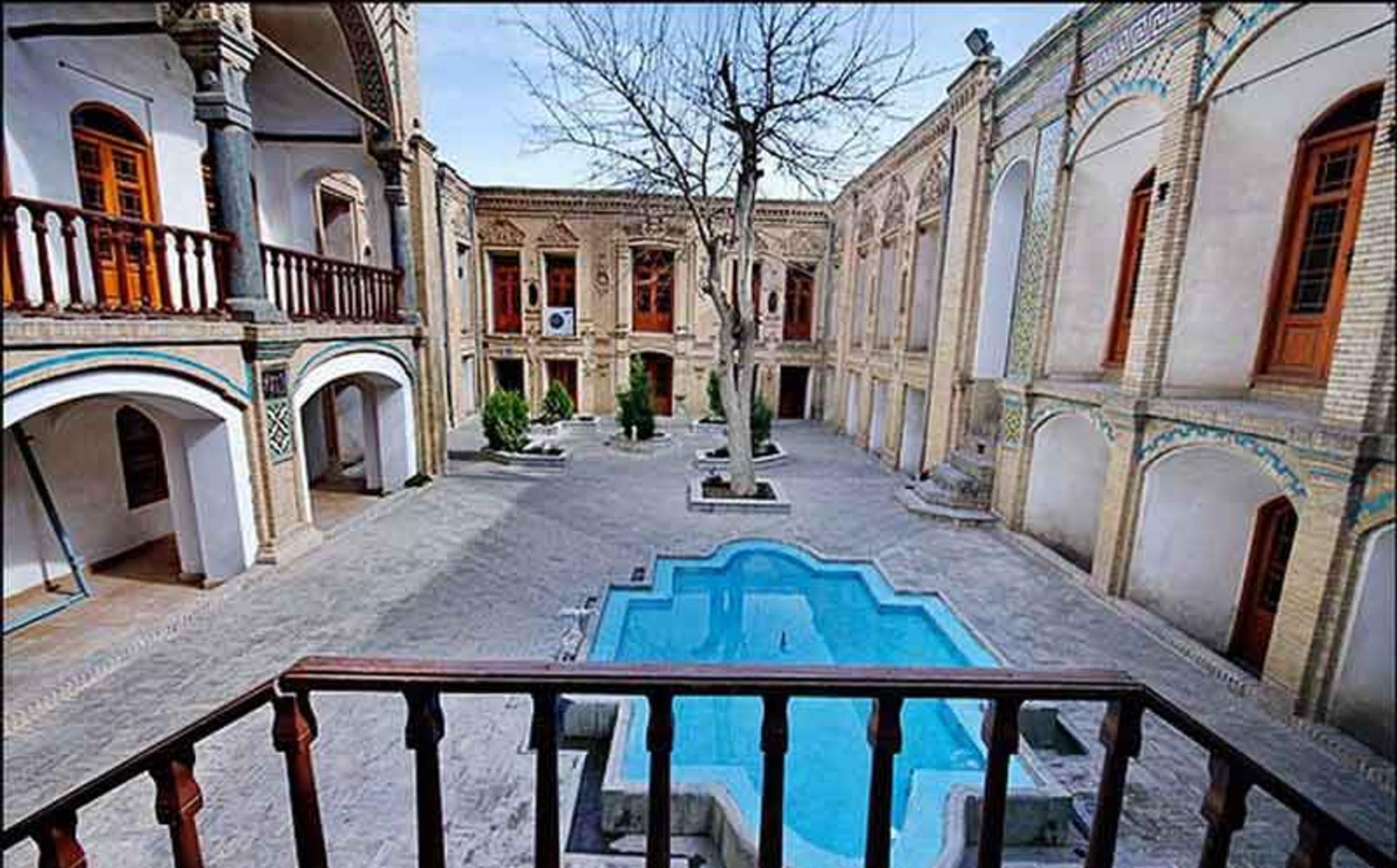  خانه حسن پور اراک