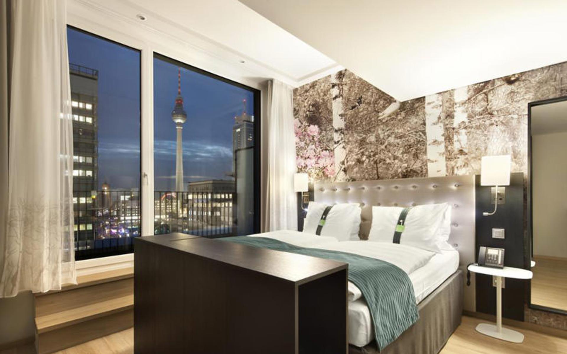 هتل هالیدی این برلین- الکساندرپلاتس (Holiday Inn Berlin-Alexanderplat)