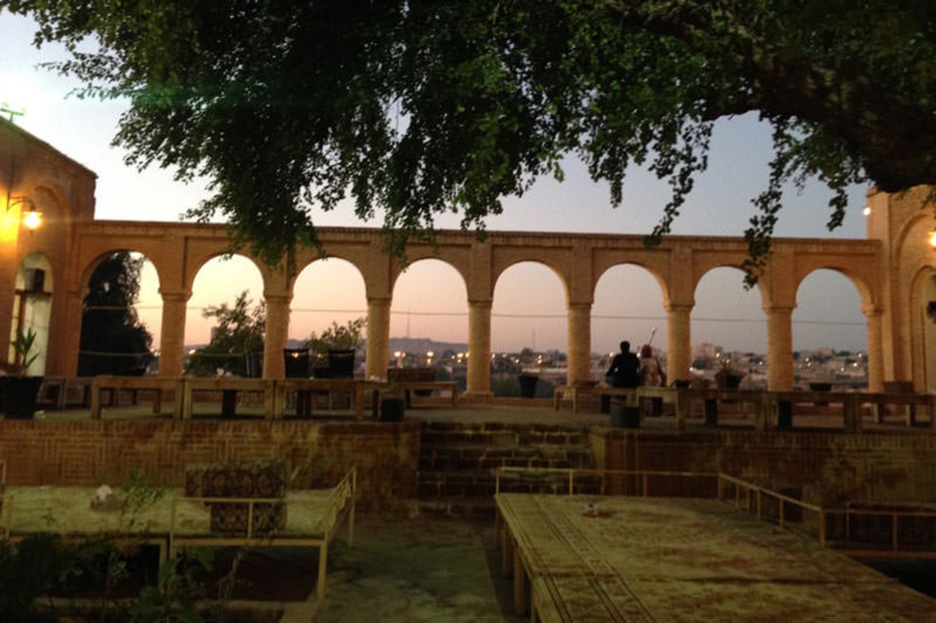 رستوران مستوفی