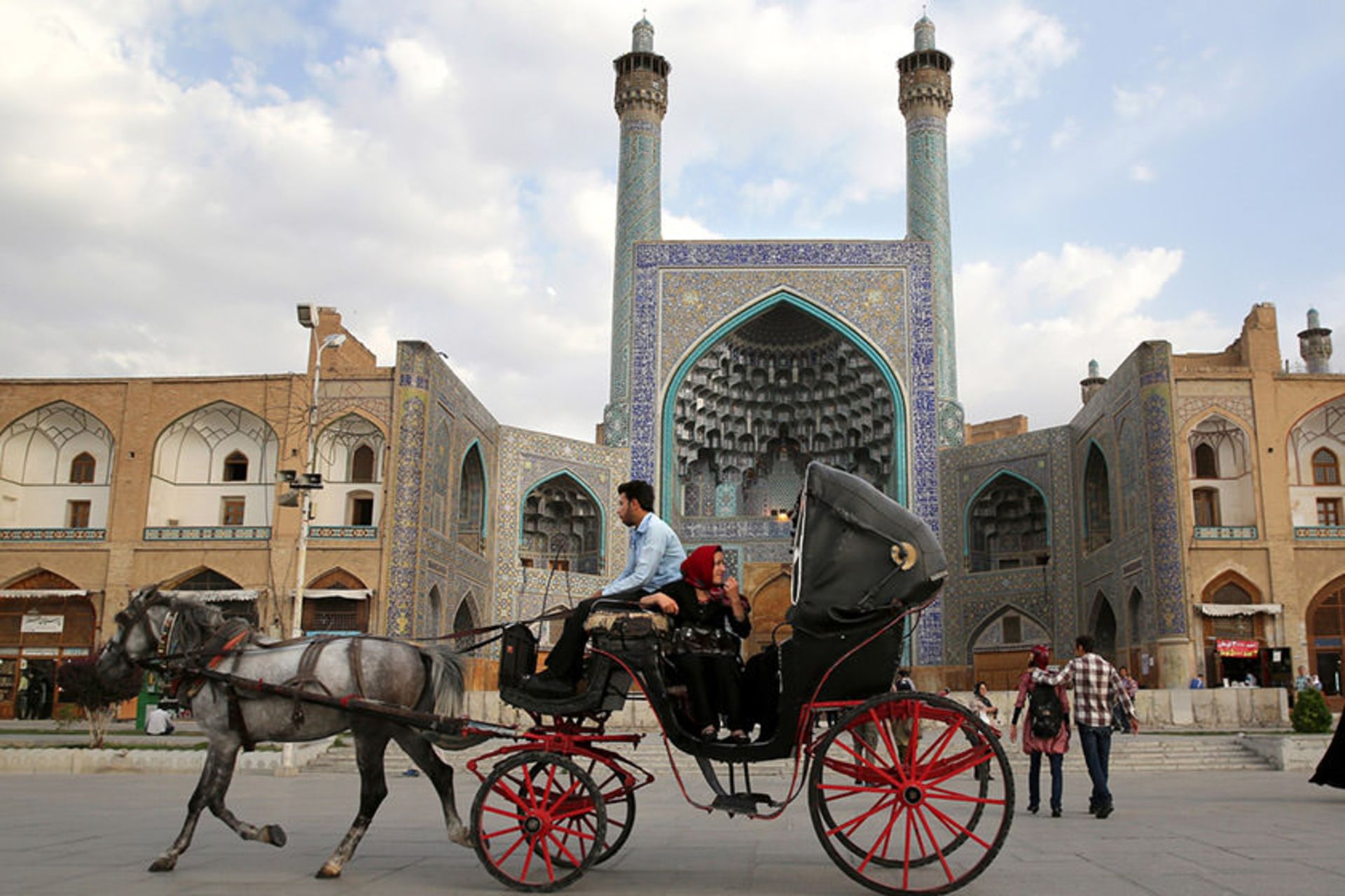 سفر 5 روزه به اصفهان