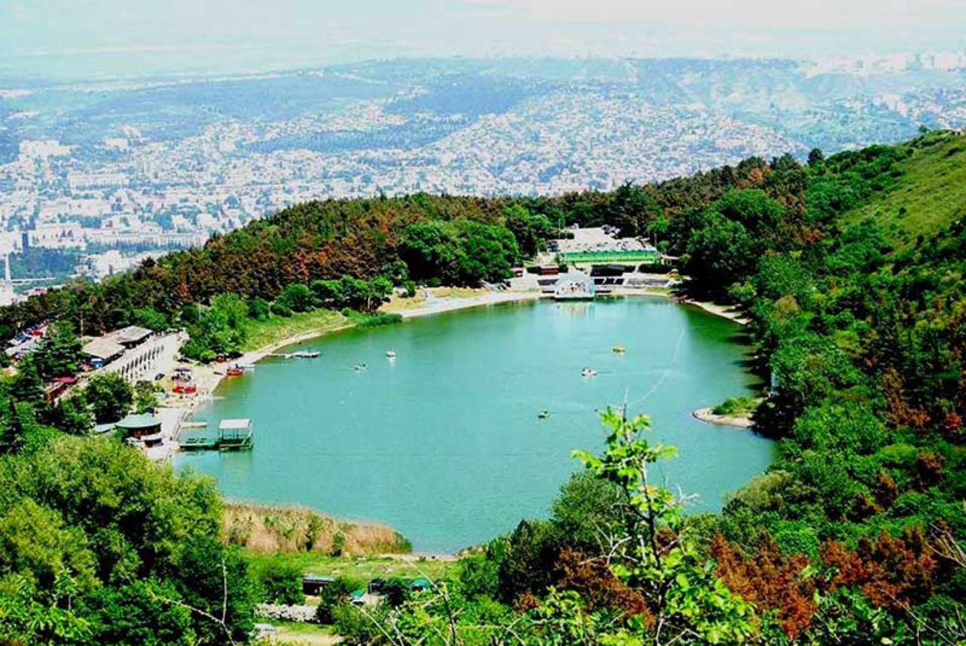 دریاچه لاک پشت تفلیس