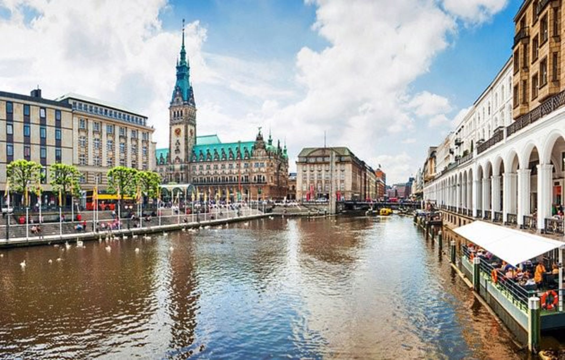دریاچه‌های مصنوعی Inner Alster و Outer Alster