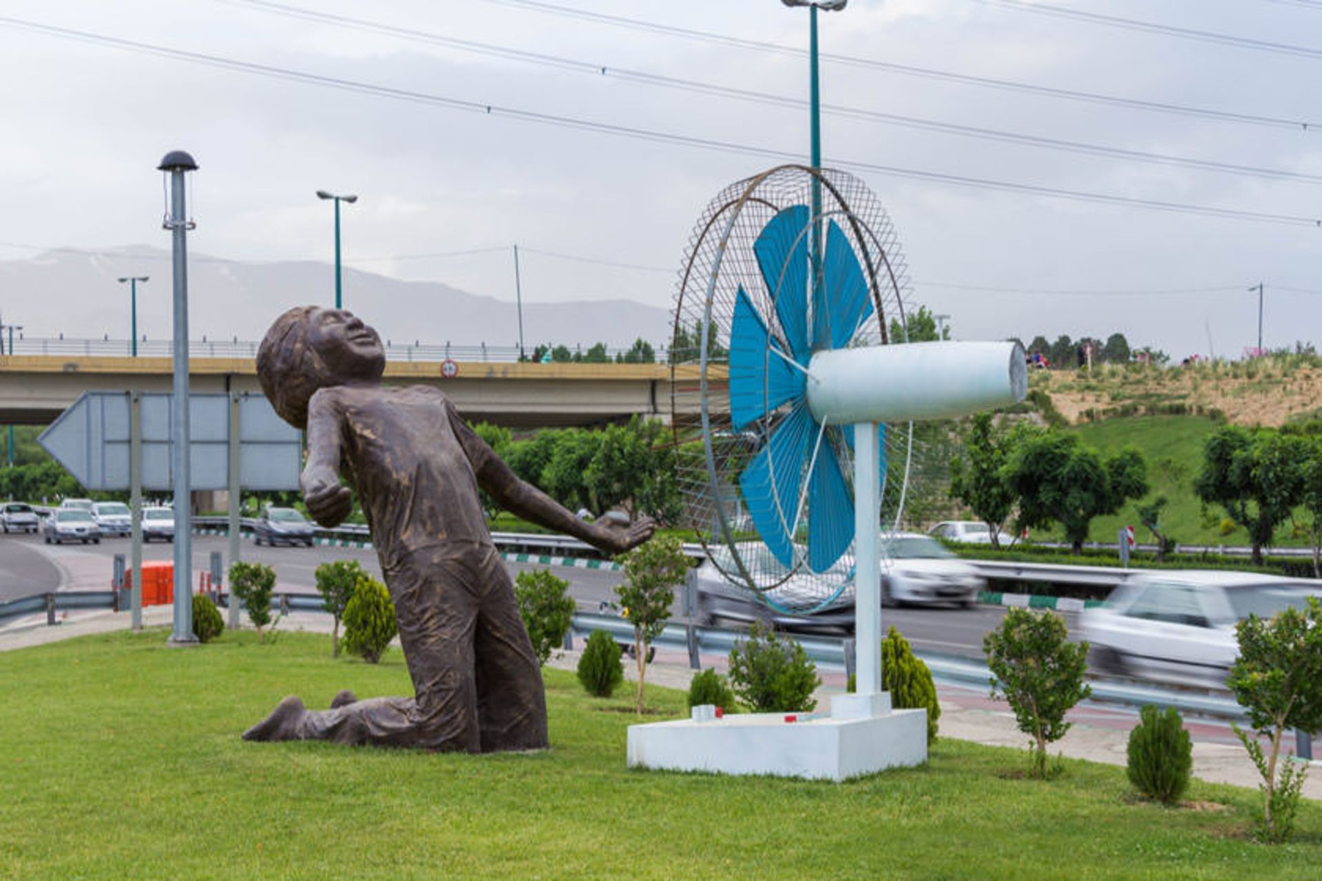 هوای بهاری - تهران