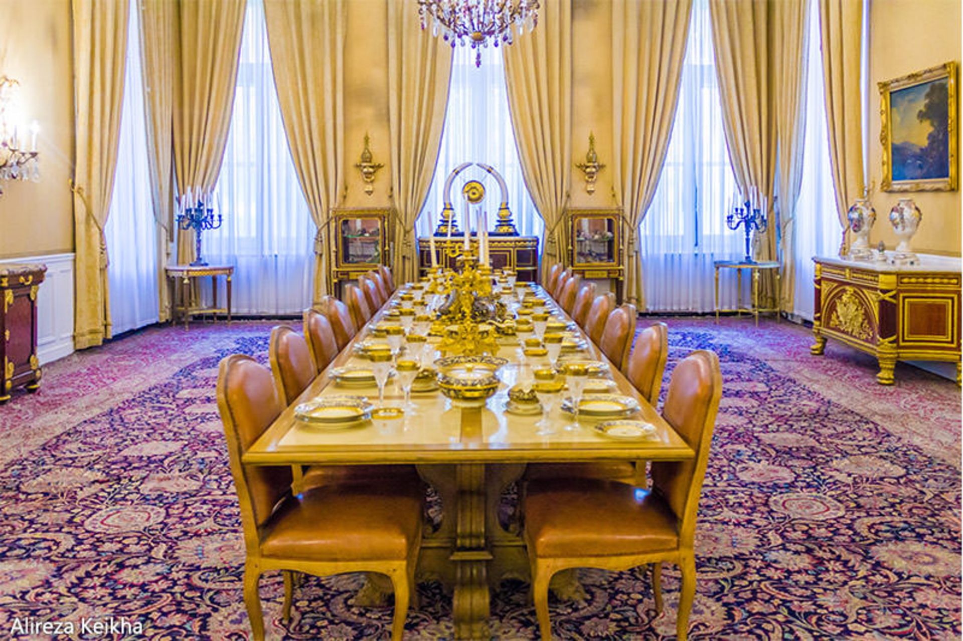 کاخ سعدآباد