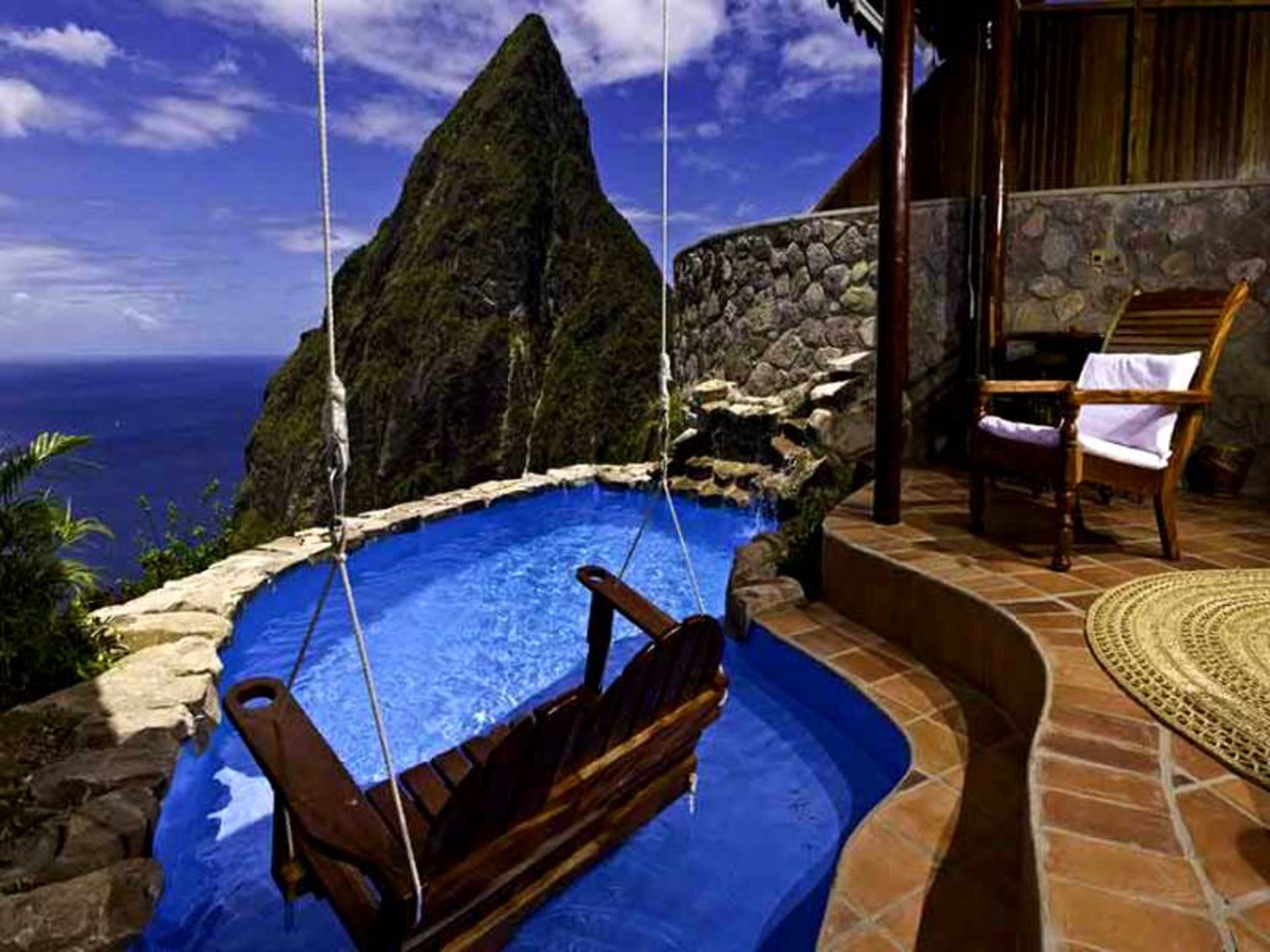 ۱- تفرجگاه لادِرا (Ladera Resort, St. Lucia) در سنت لوسیا