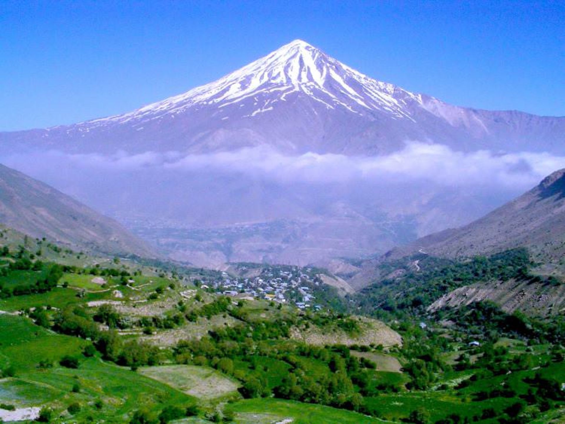 دشت آزو