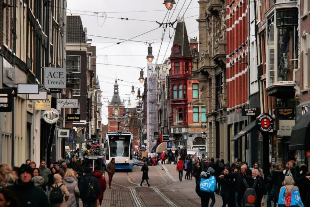 خیابان لیدس استرات (Leidsestraat)