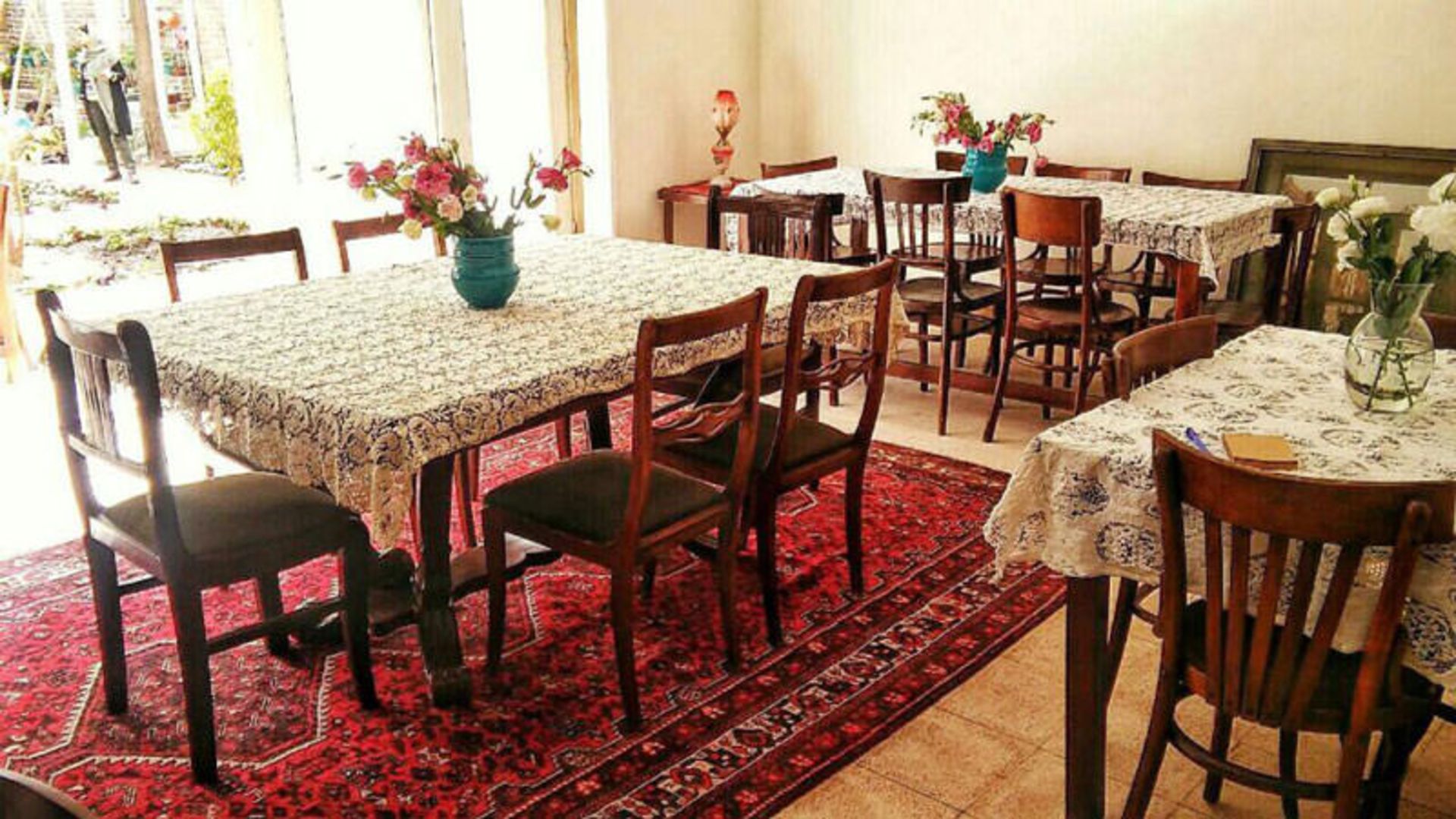 کافه تهرون