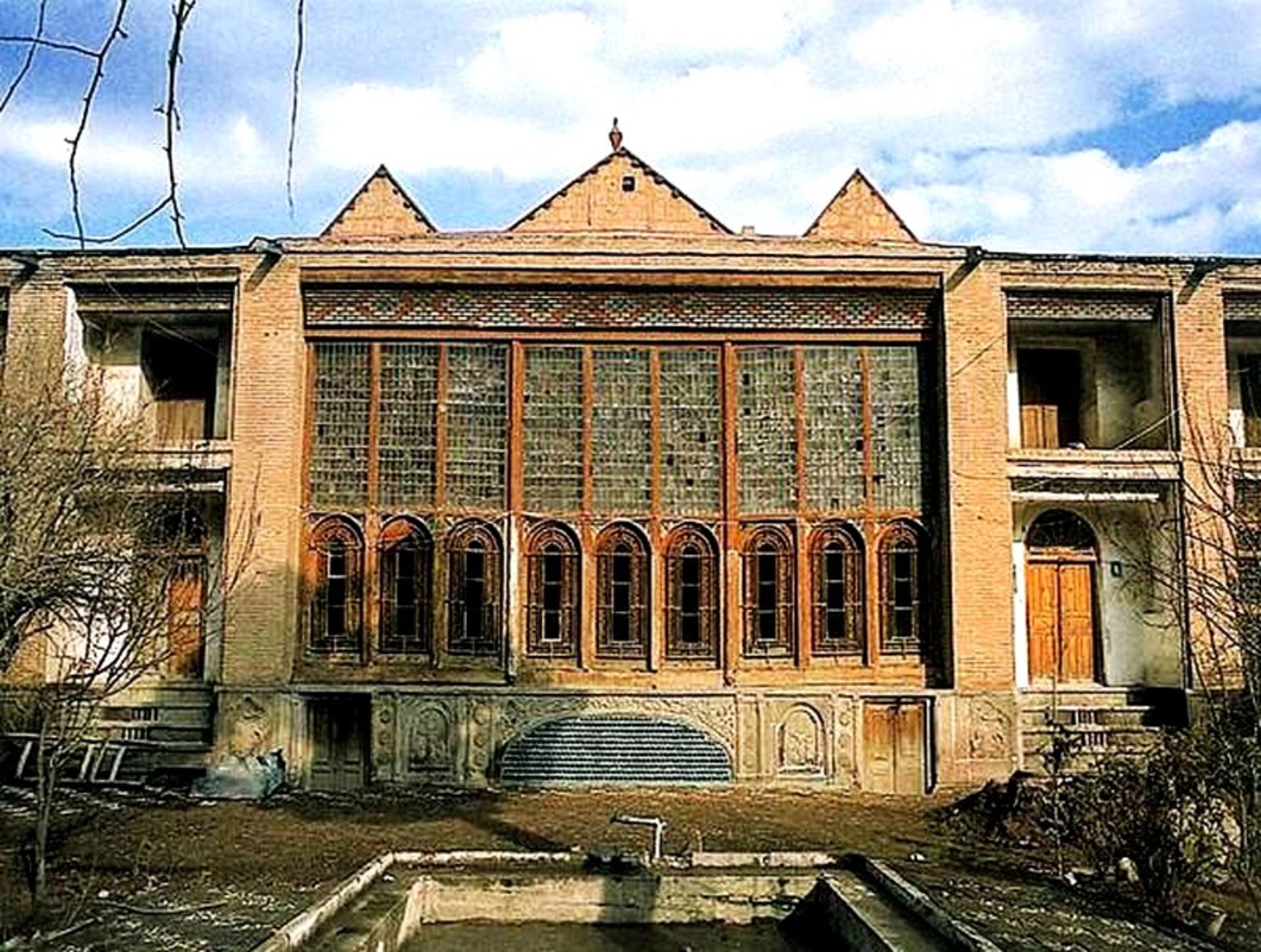 خانه و حسینیه امینی‌ها