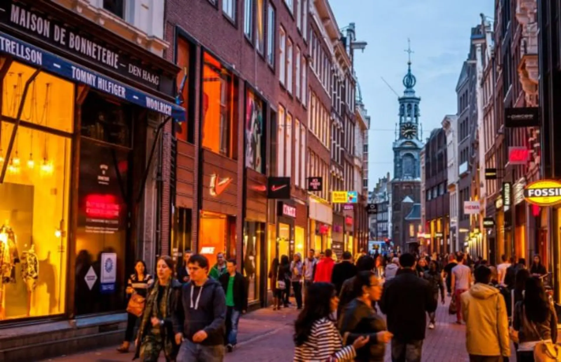 خیابان پی سی هوف استرات (Pc Hoofstraat) 