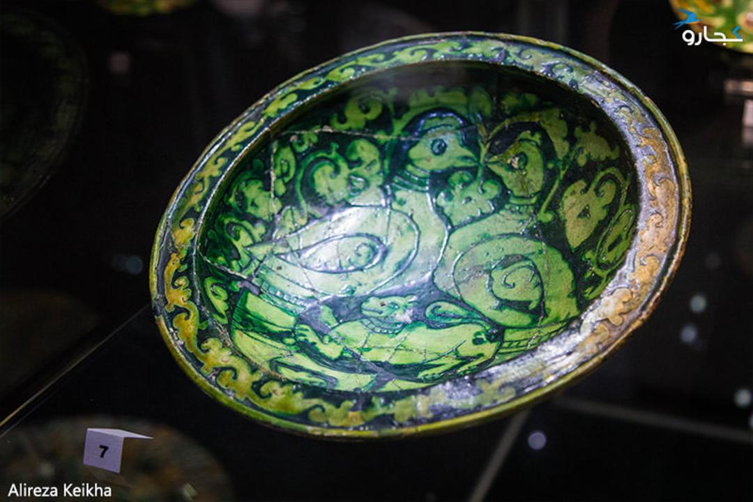 سفال رنگی