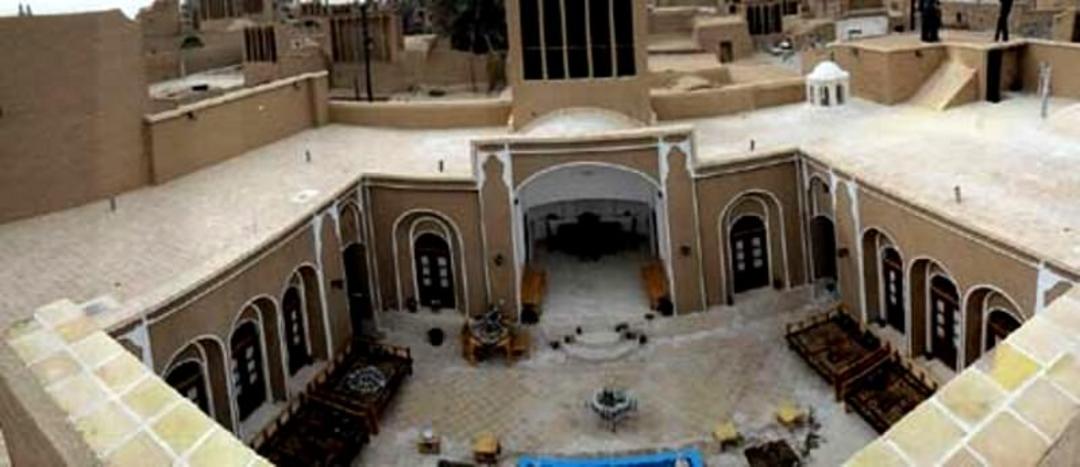 اقامتگاه ماه بی بی اردکان