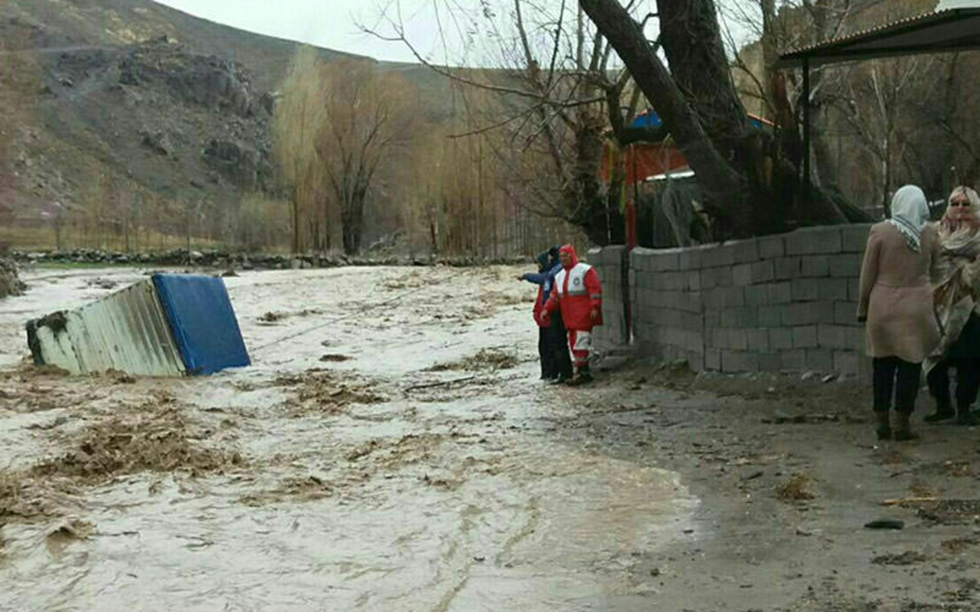 سیل
