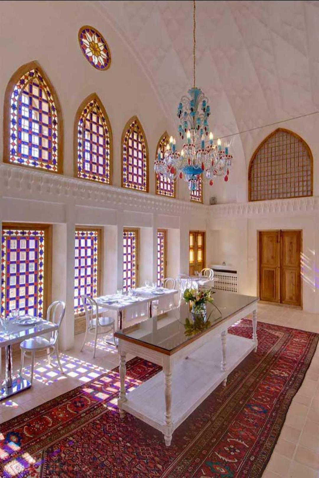 سفره خانه منوچهری کاشان