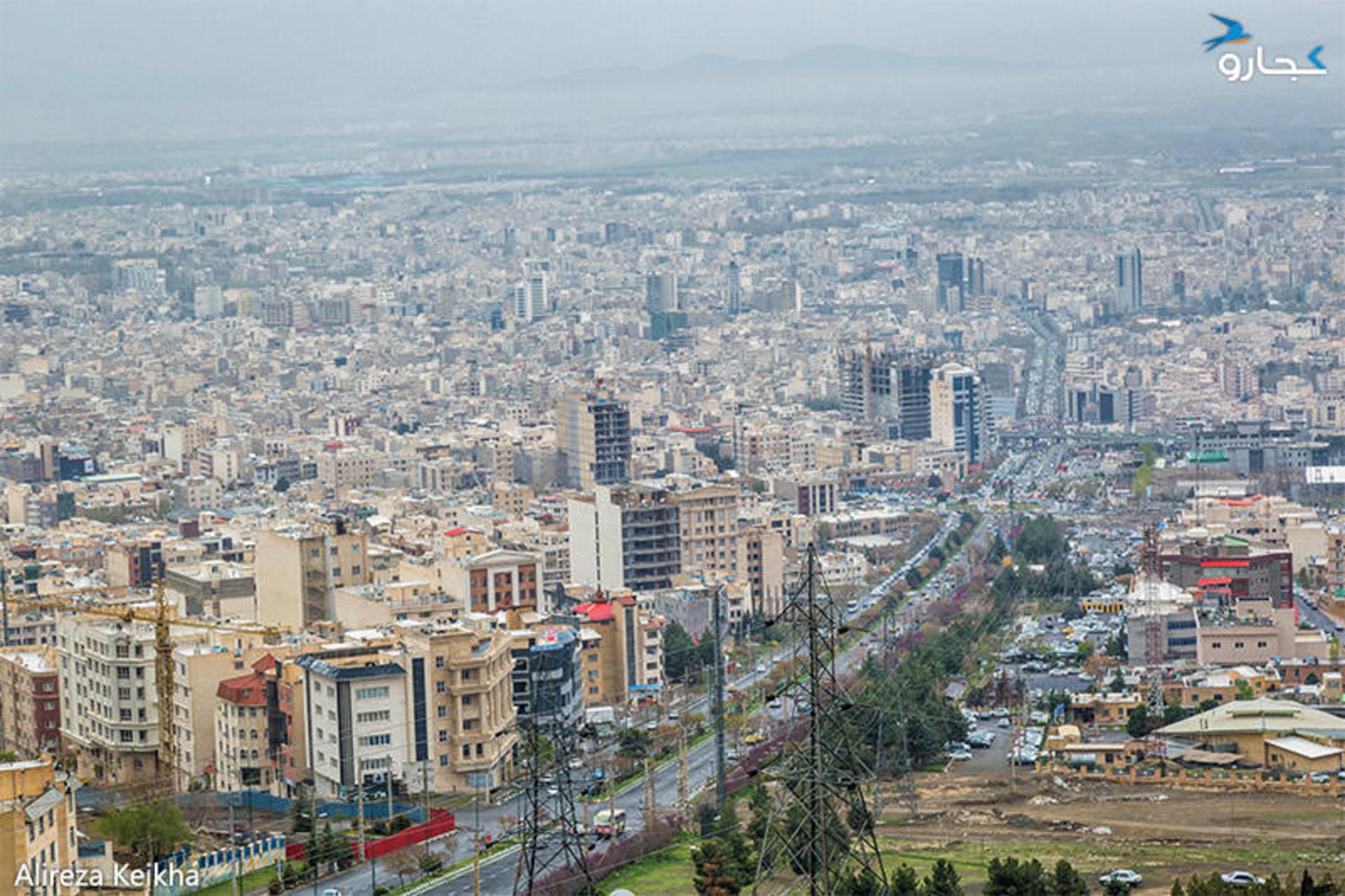 منظره شهر از بام شهر