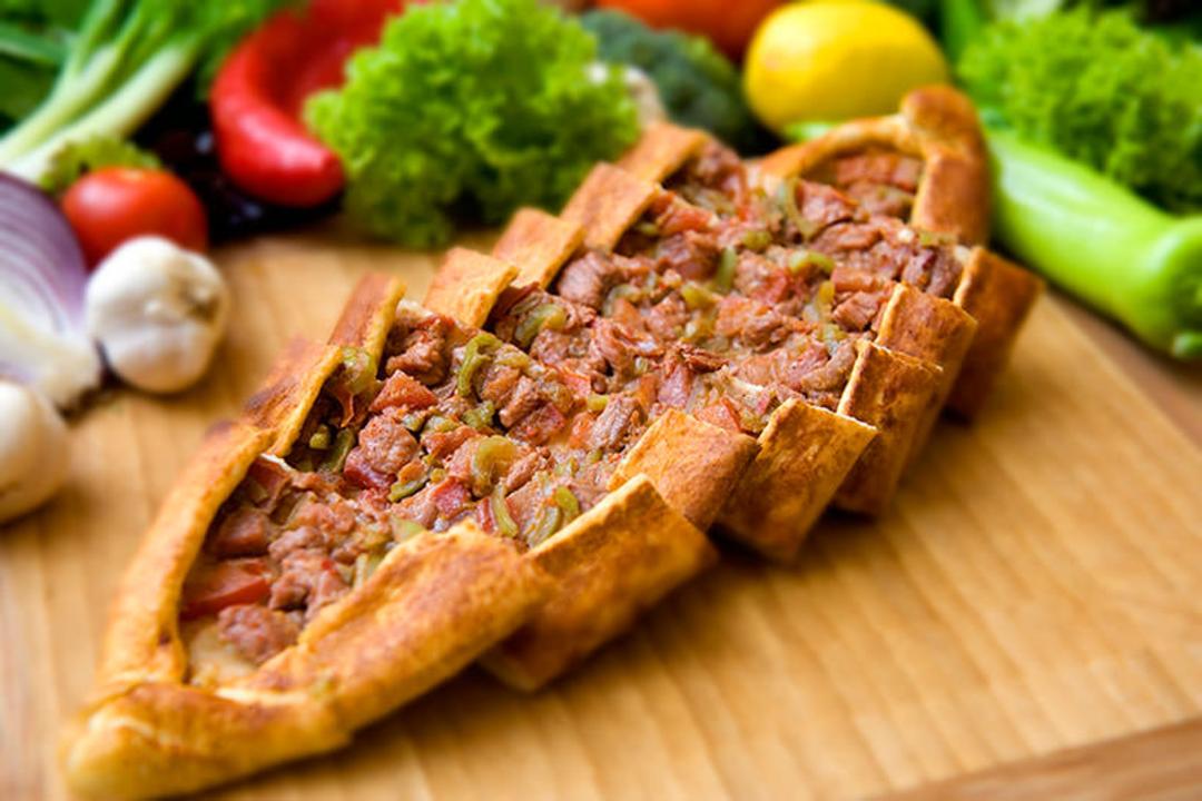 پیتزای ترکی