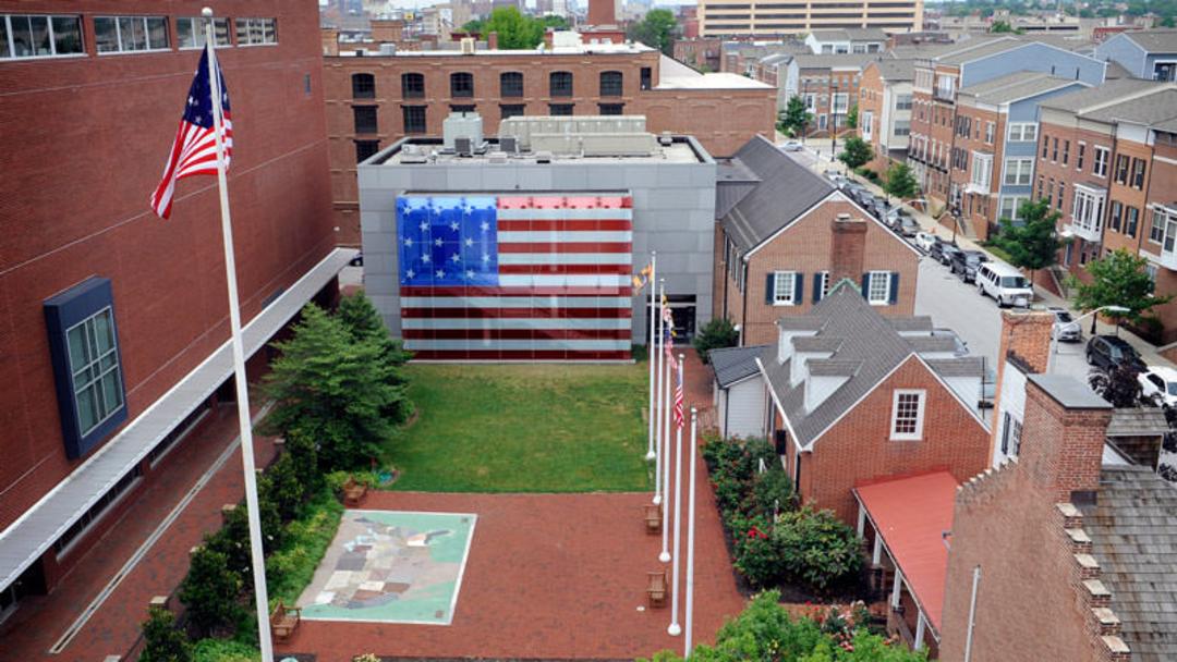 Star-Spangled Banner Flag House ۳