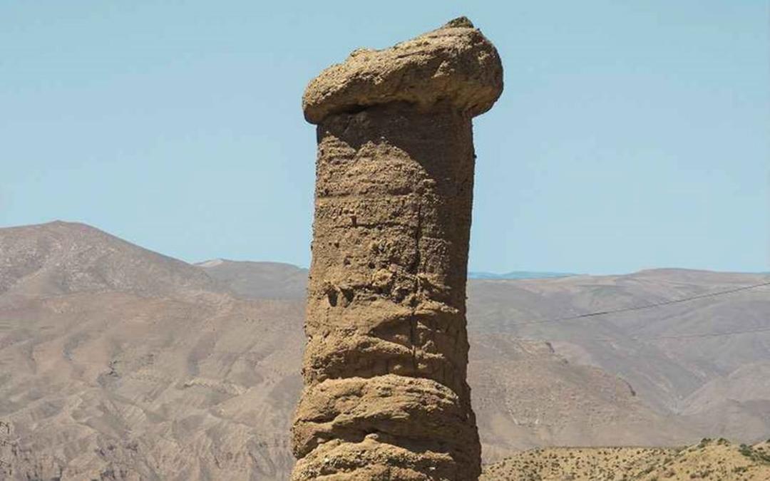 دودکش جن (تخته دیو)