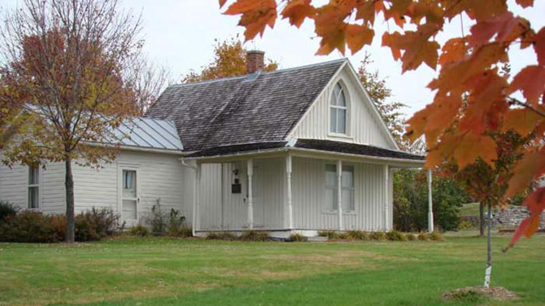 American Gothic House 2