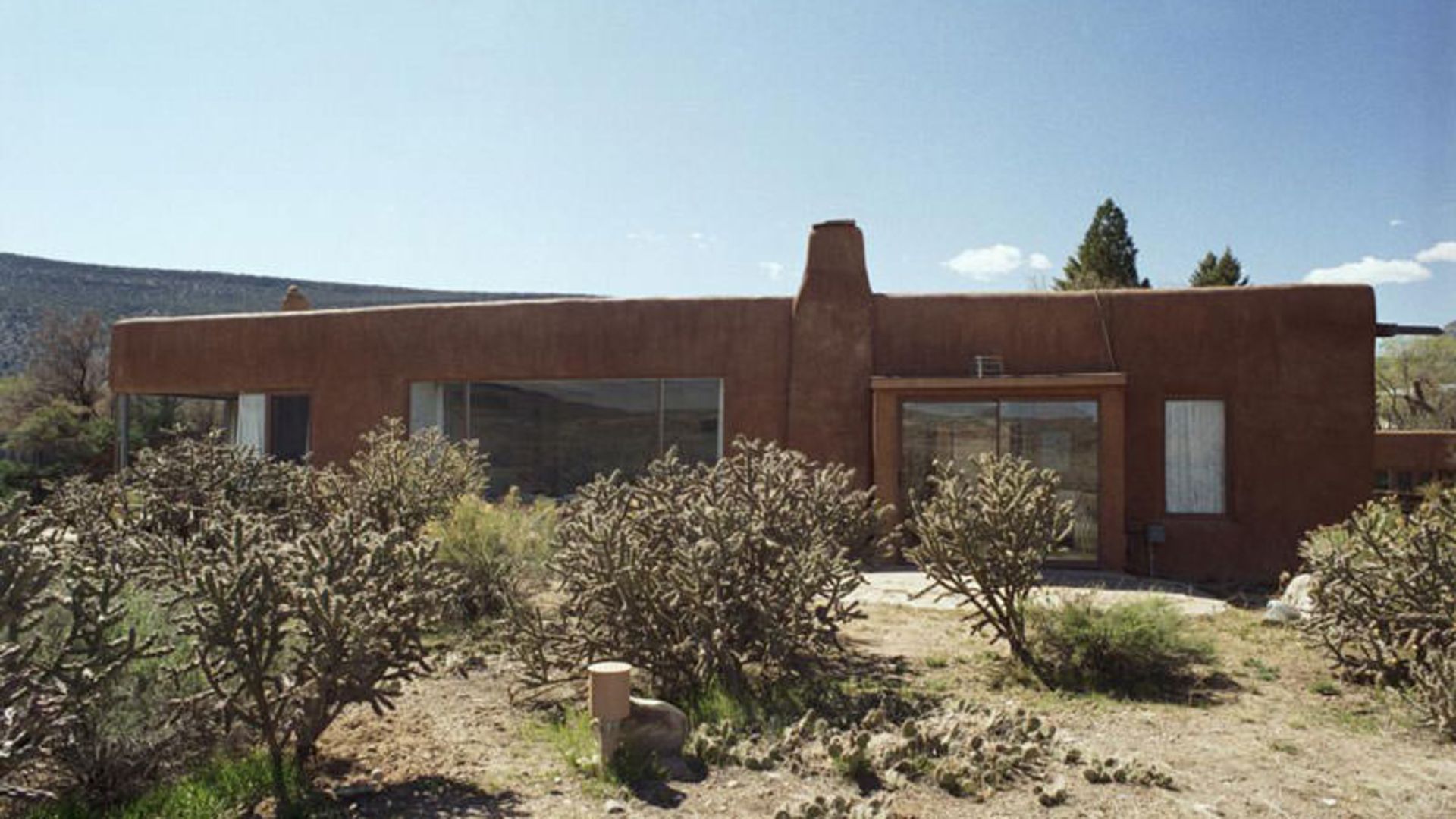 Georgia O'Keeffe Home and Studio 7