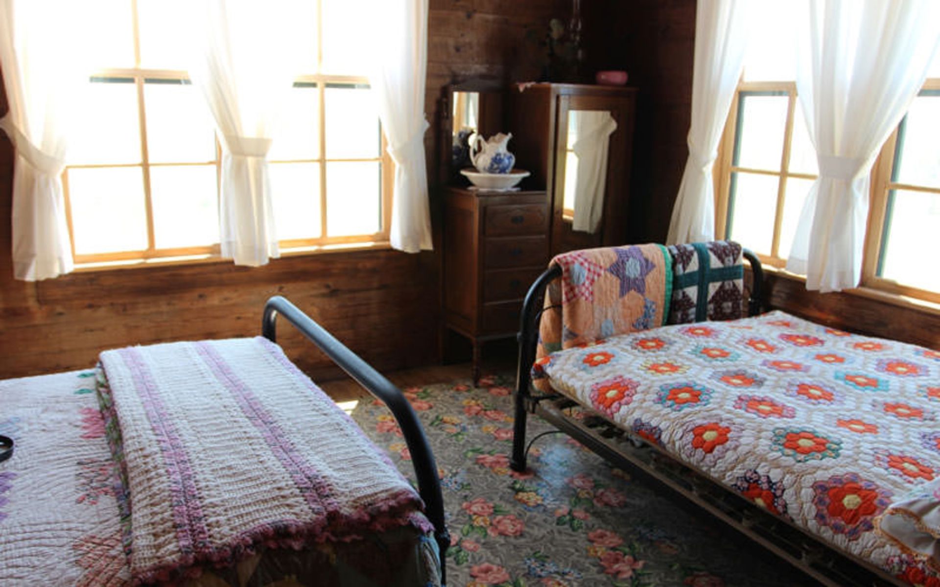 Johnny Cash Boyhood Home 3