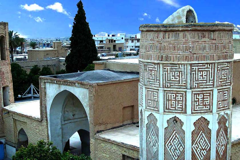 در سفر به داراب از کجا دیدن کنیم؟ - کجارو