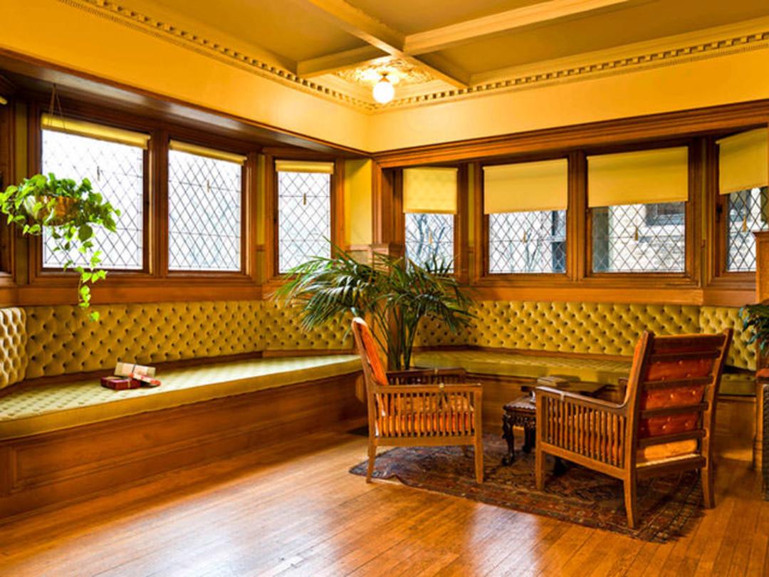 Frank Lloyd Wright Home and Studio 5