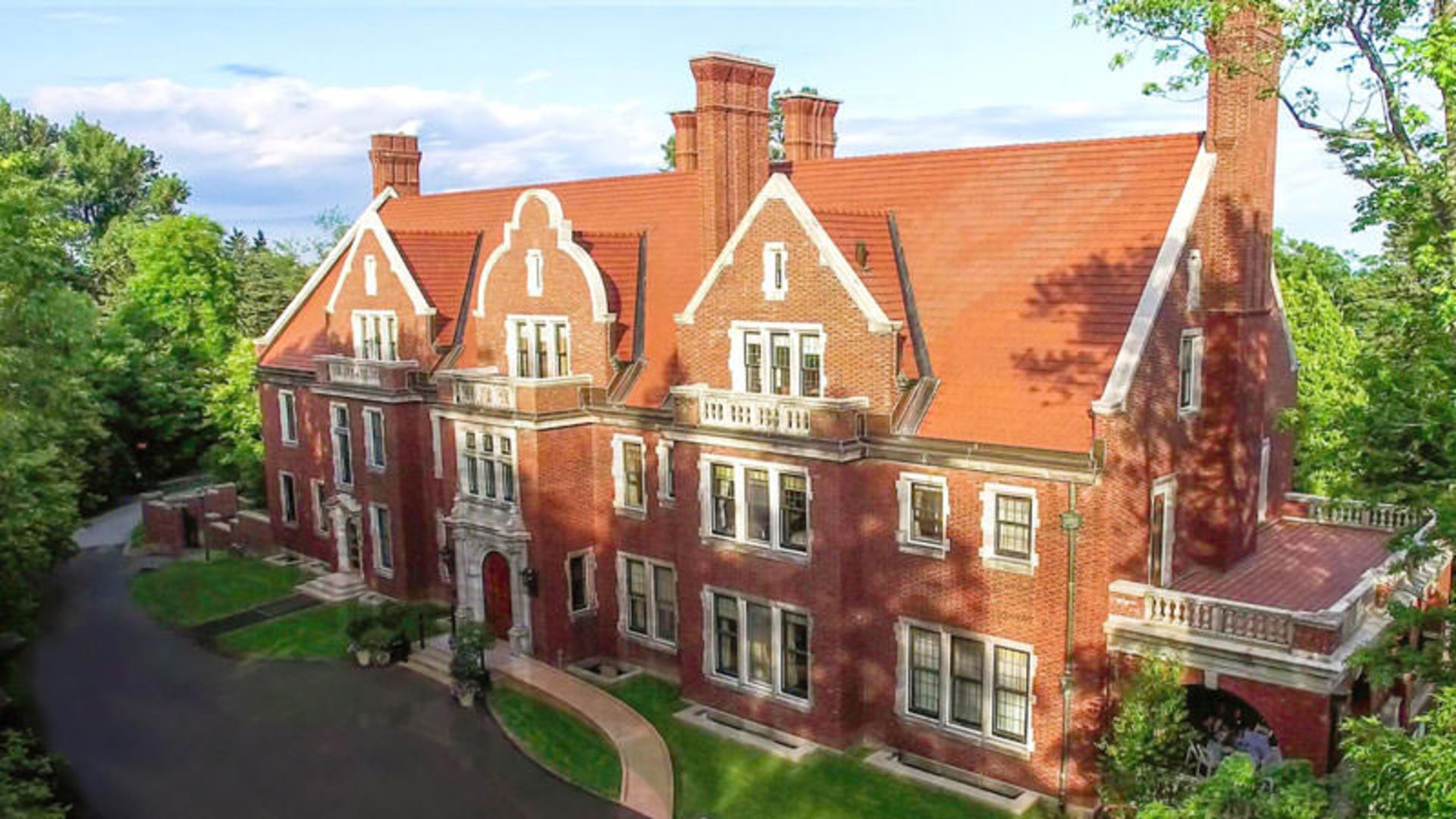 Glensheen ۲