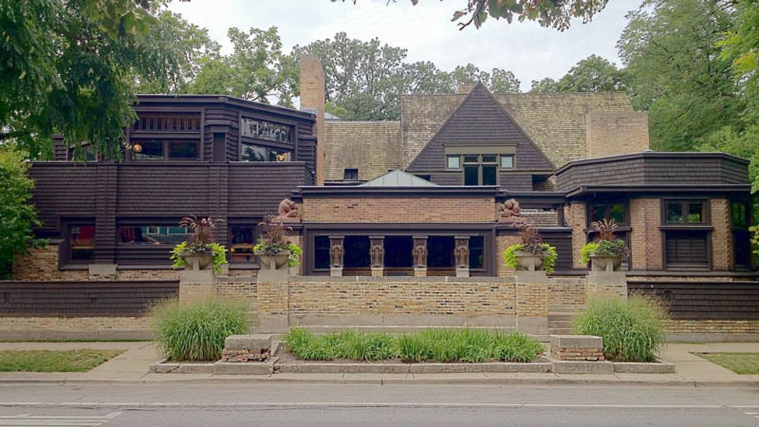 Frank Lloyd Wright Home and Studio 1